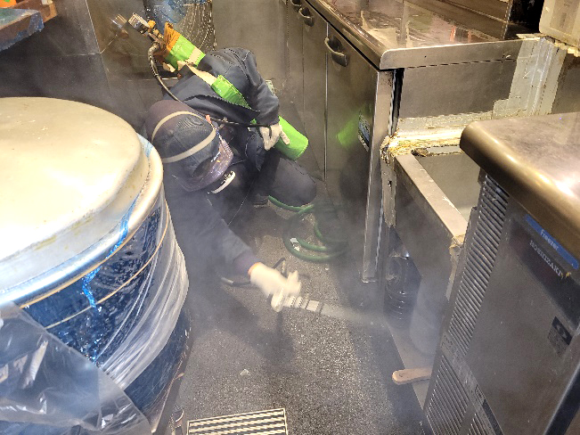 現地調査～防除作業